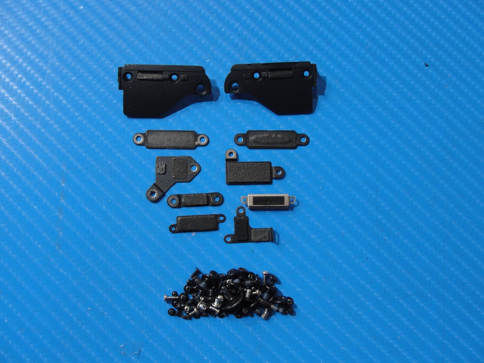 MacBook Pro 16″ A2141 Late 2019 MVVJ2LL/A MVVK2LL/A Screw Set Screws Space Gray