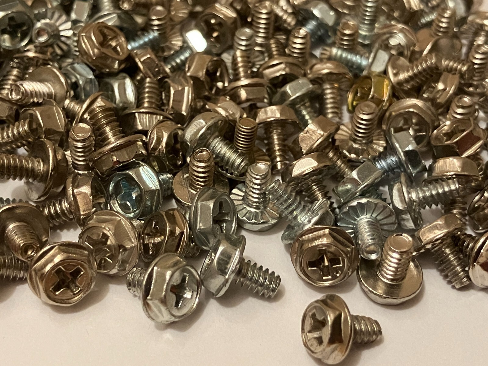 150-Pack Misc Computer Case And Or Hard Drive Screws Used- In Great Shape