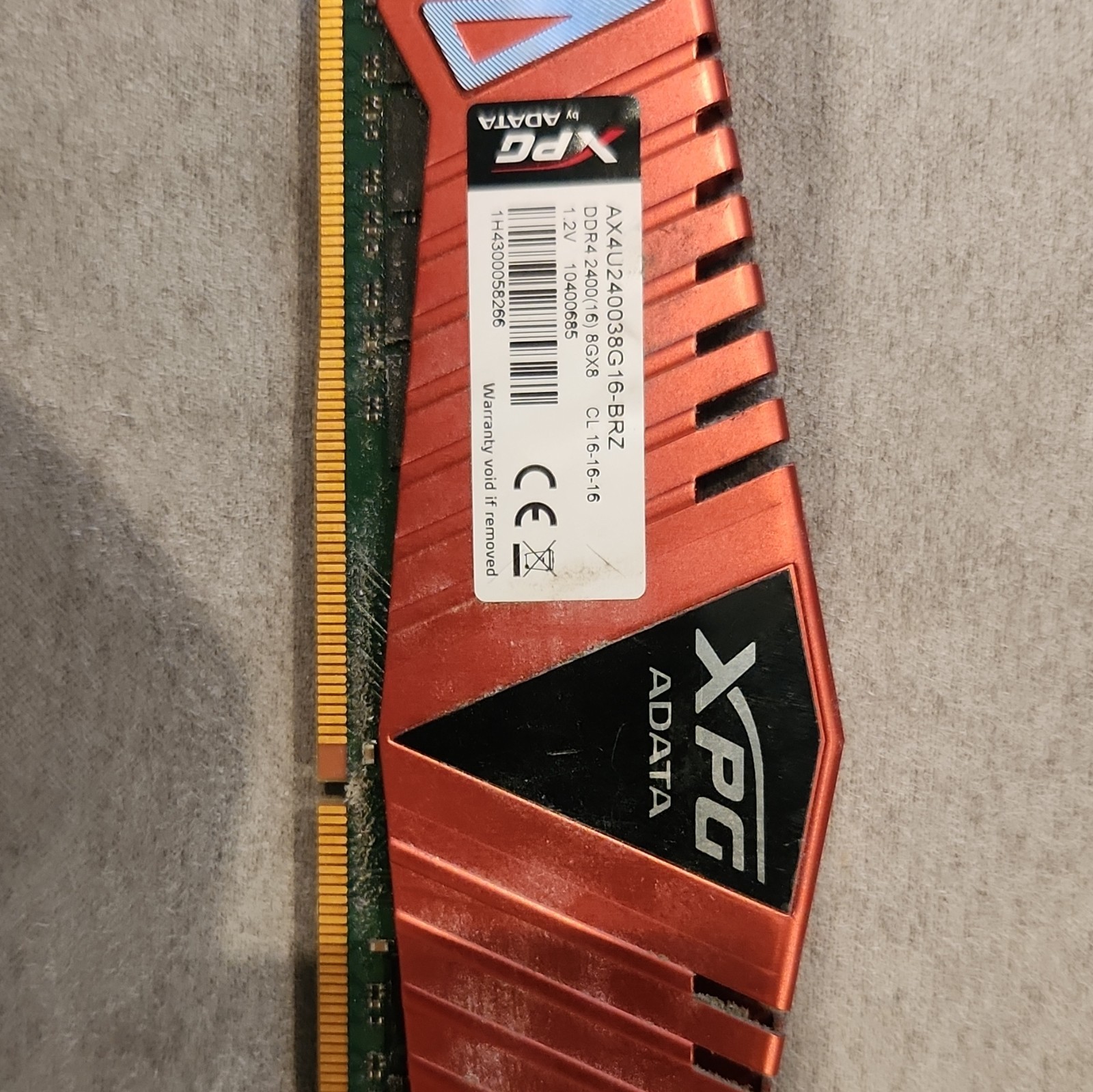 ADATA XPG 8GB (1x8GB) DDR4 DIMM DDR4-2400 PC4-19200 Non-ECC 288p