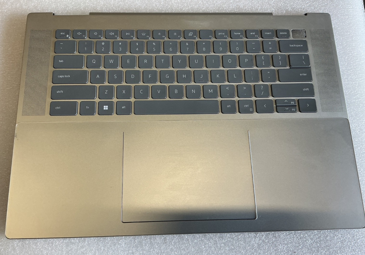 Dell Inspiron 7620 2in1 Palmrest W/ US MN1PK 0MN1KP Pr3