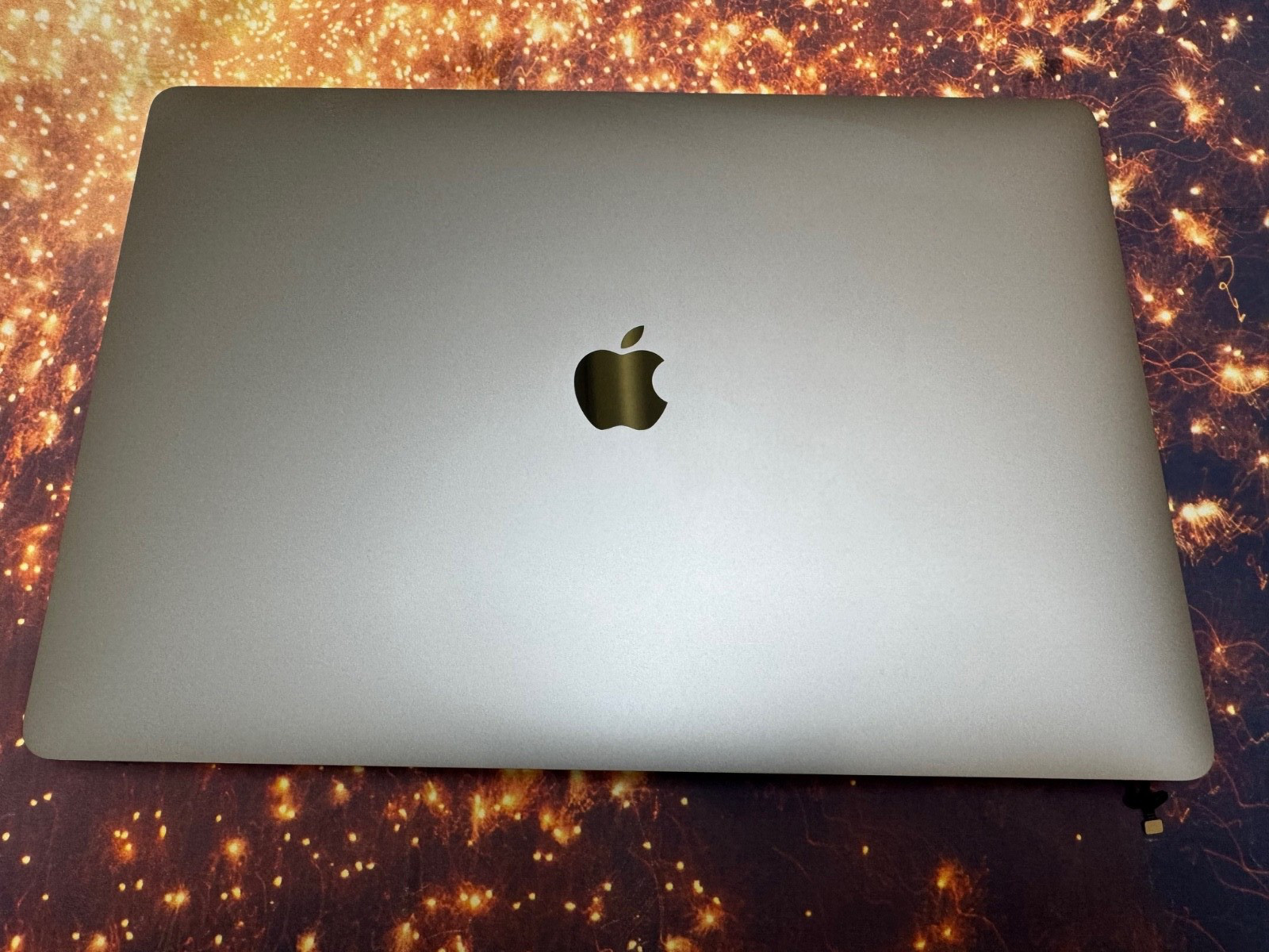 OEM Macbook Pro 16 A2141 2019 2020 True Tone LCD Display Assembly. SPACE GRAY