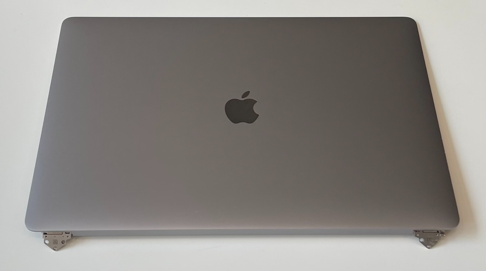 MacBook Pro 16″ A2141 2019 OEM LCD Screen Display Assembly Space Gray Grade A