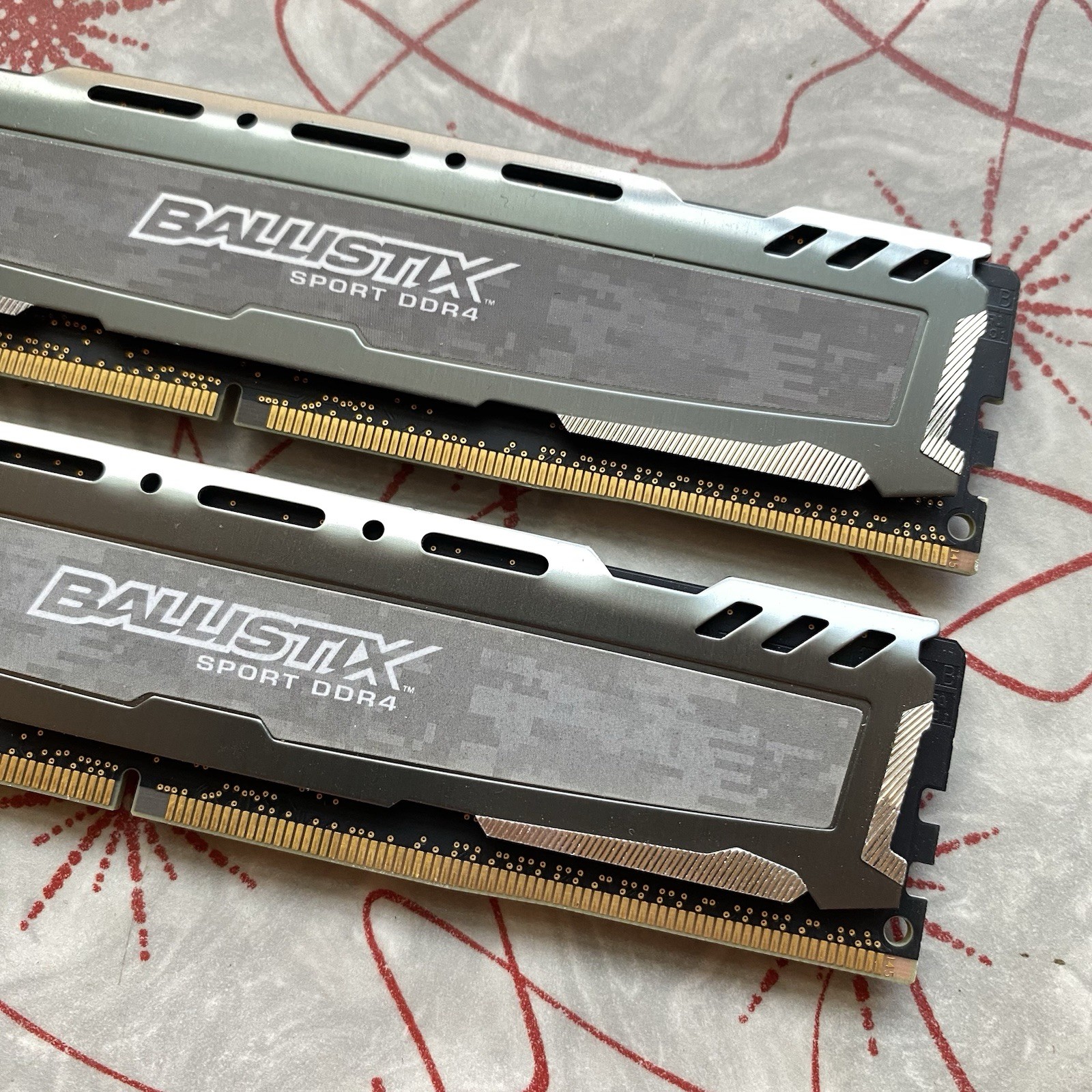 Crucial Micron Ballistix Sport 8GB (2x4GB) DDR4 RAM 2400MHz BLS4G4D240FSB.8FBD2