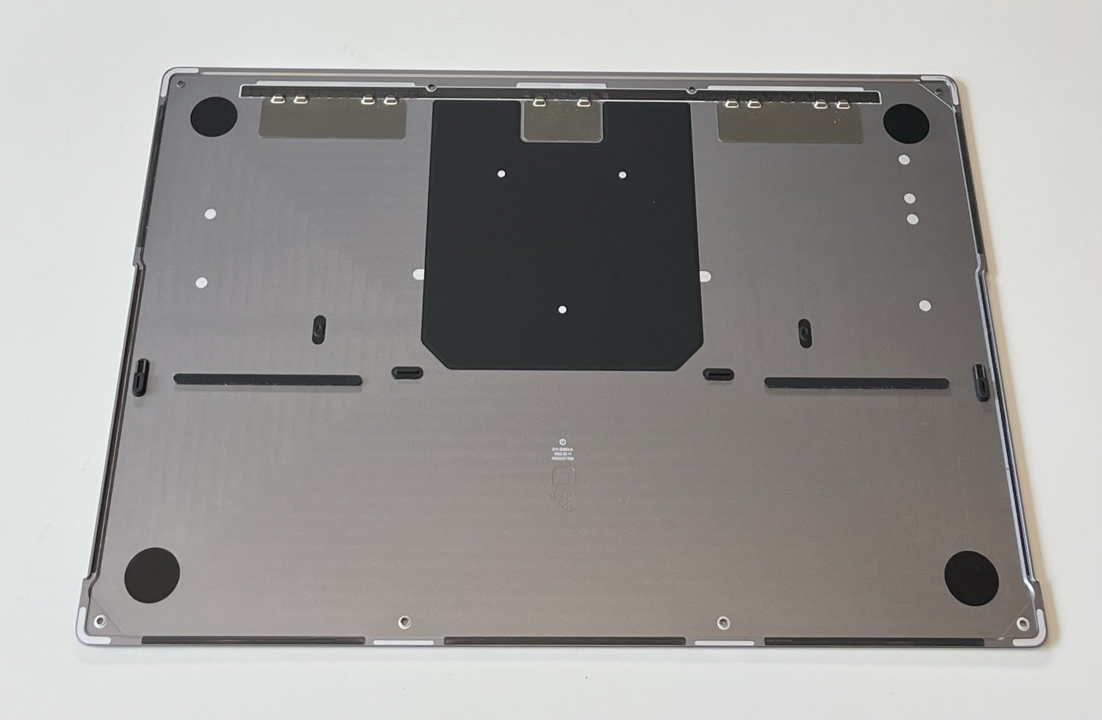Apple MacBook Pro A2485 16″ 2021 Bottom Case Space Gray 923-06750 OEM Grade B