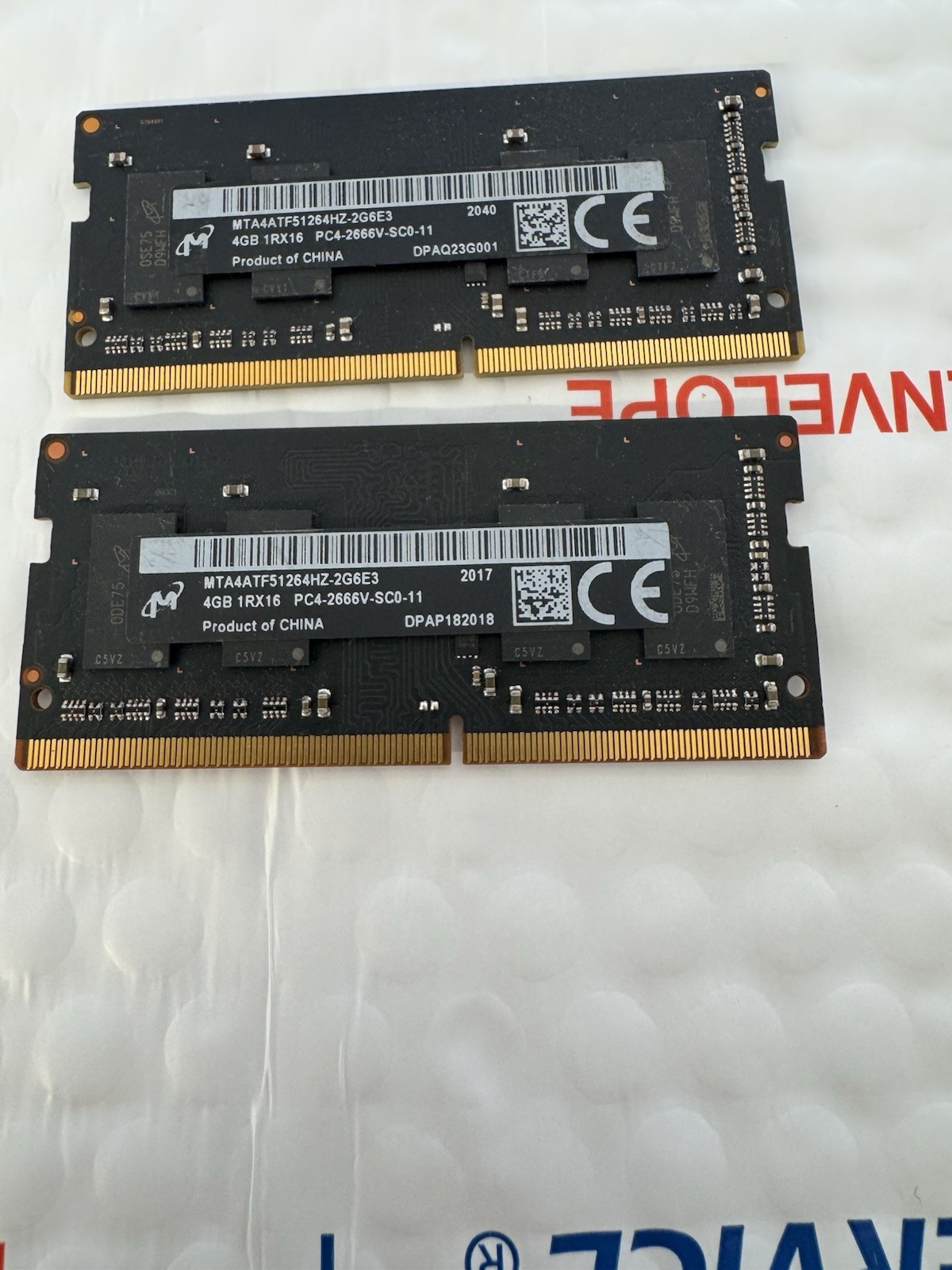 8GB Kit (2x4GB) Micron DDR4-2666 PC4-2666V Laptop Memory RAM SO-DIMM MTA4ATF5126
