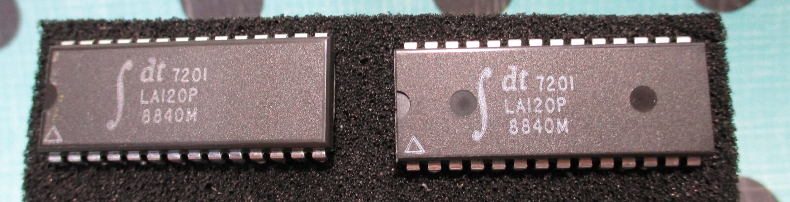 IDT 512×9 CMOS 8MB (4MBx2) 28-Pin Asynchronous SRAM FIFO Memory IDT7201LA120P