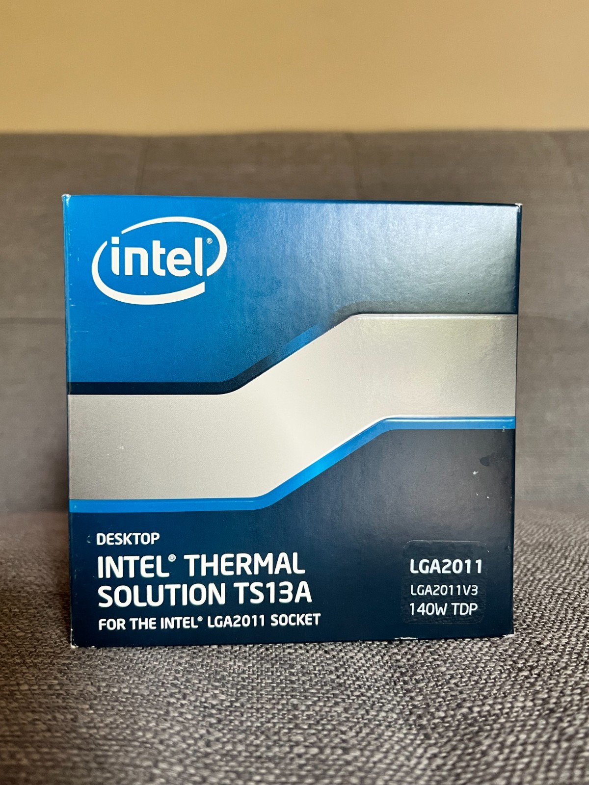 Intel Socket LGA2011-3 LGA2011 Cooler Heatsink Fan Desktop-Server up to 140W TDP