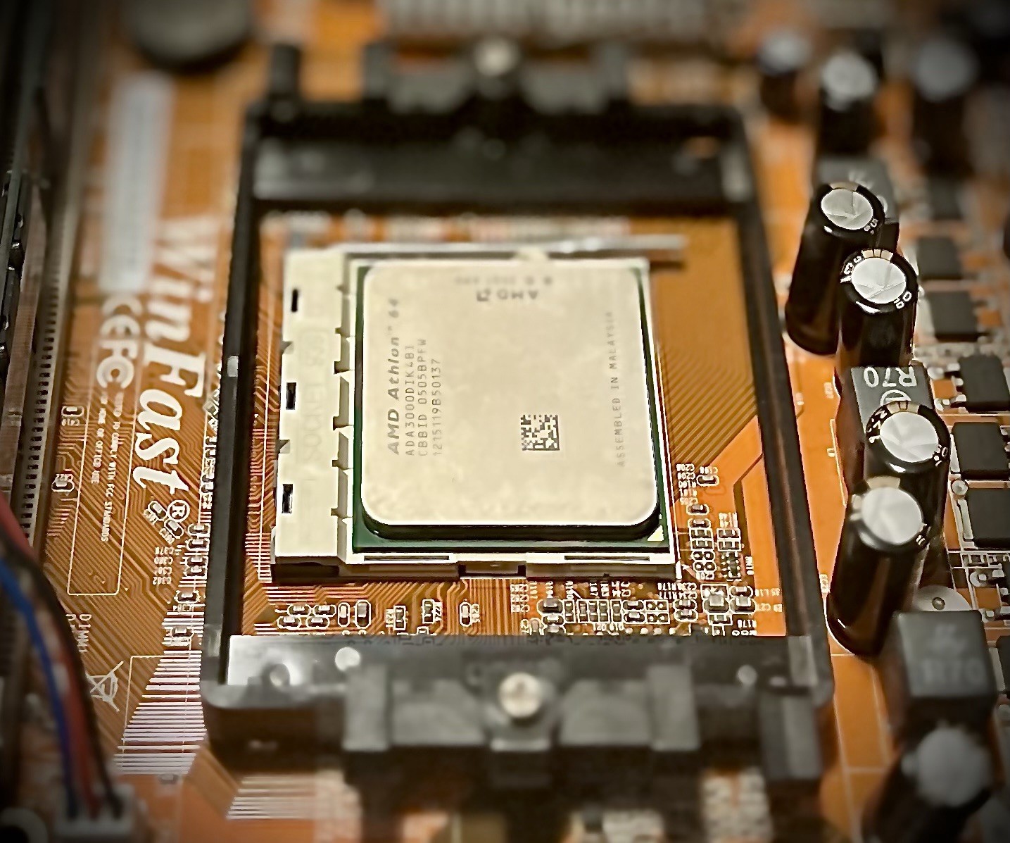 Foxconn 6150BK8MC WinFast AMD Athlon 64 RAM NVIDIA GeForce Complete Retro PC MB