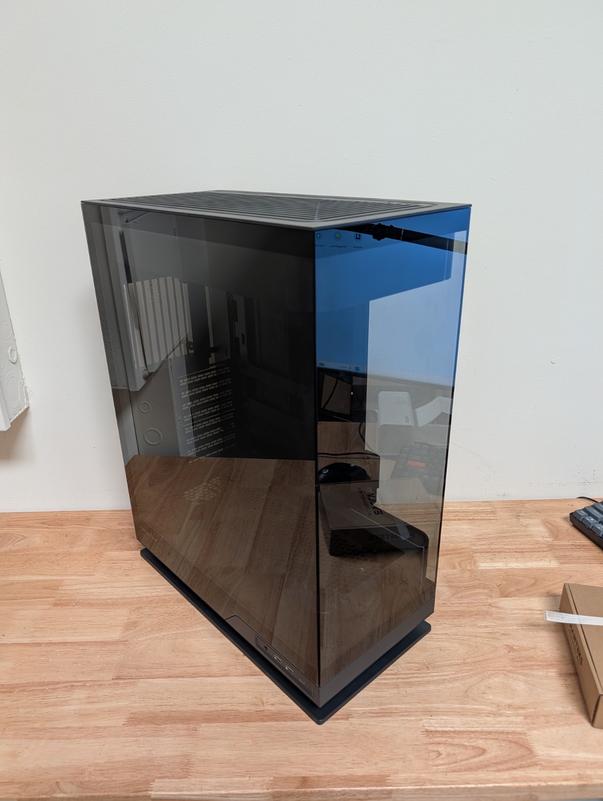 Phanteks Evolv X2, Mid-Tower Gaming Chassis, Vertical Cooling System