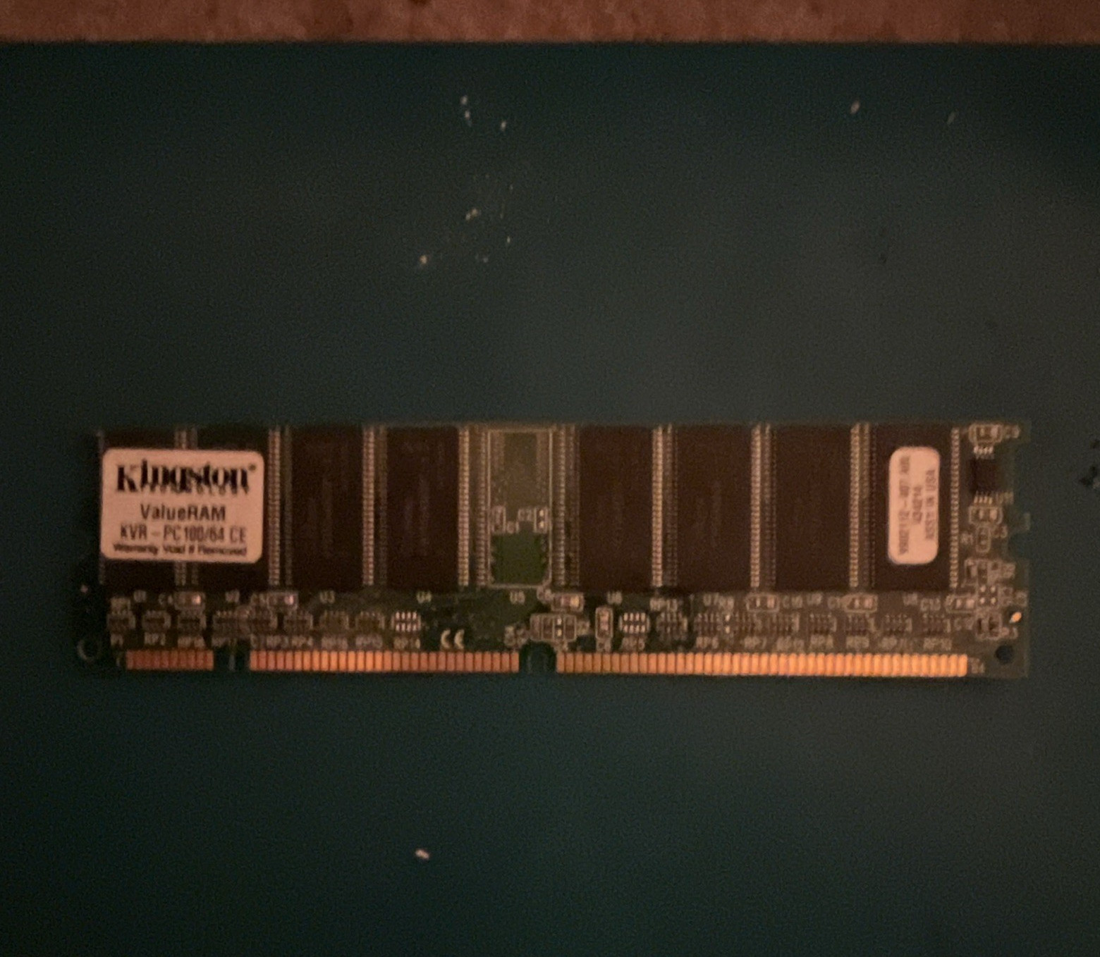Kingston ValueRAM 64MB SDRAM PC-100 168-Pin DIMM Memory Module KVR-PC100/64