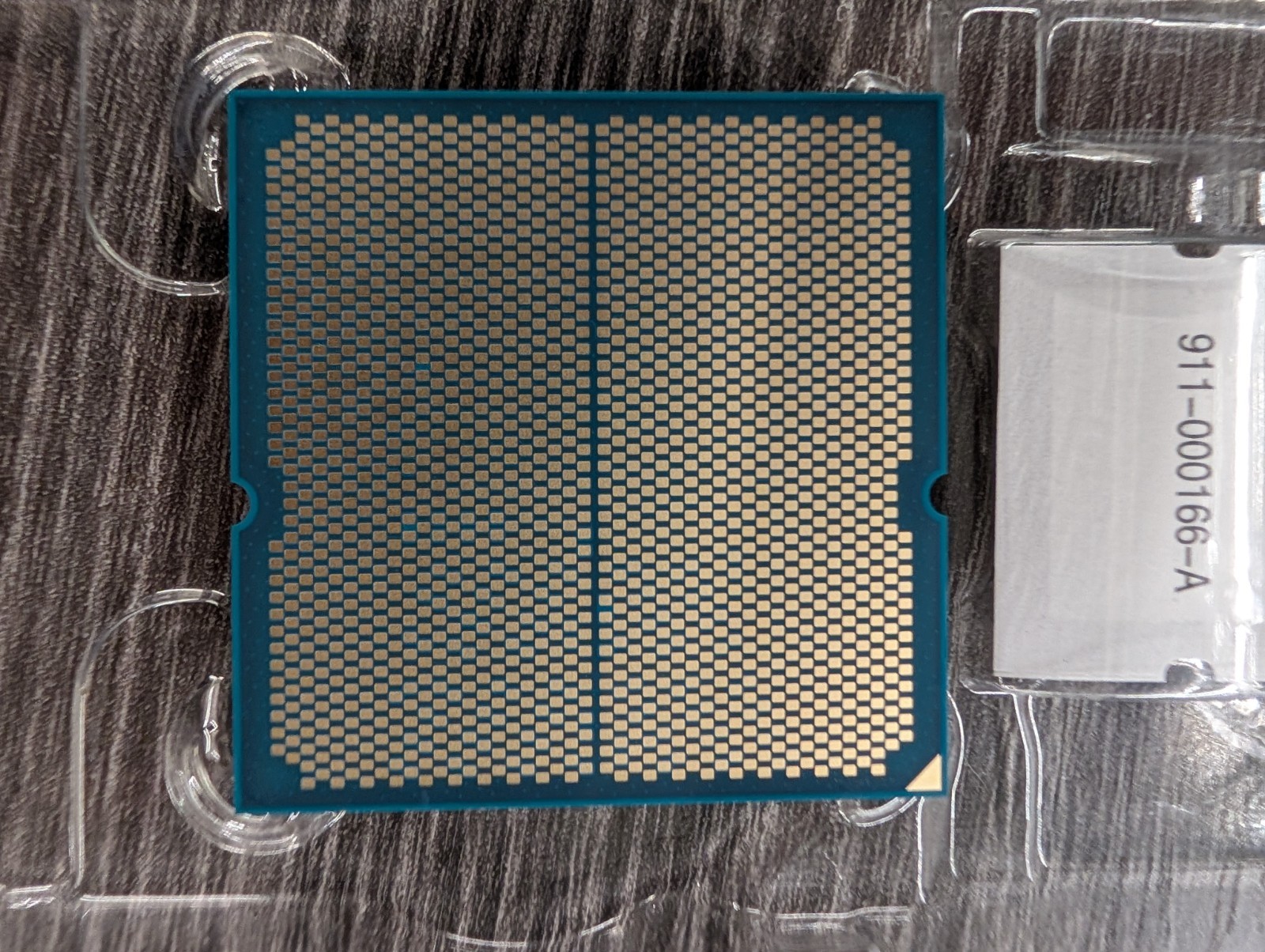 AMD Ryzen 5 9600X 6-Core, 12-Thread Processor 3.9GHz to 5.4GHz Boost Clock