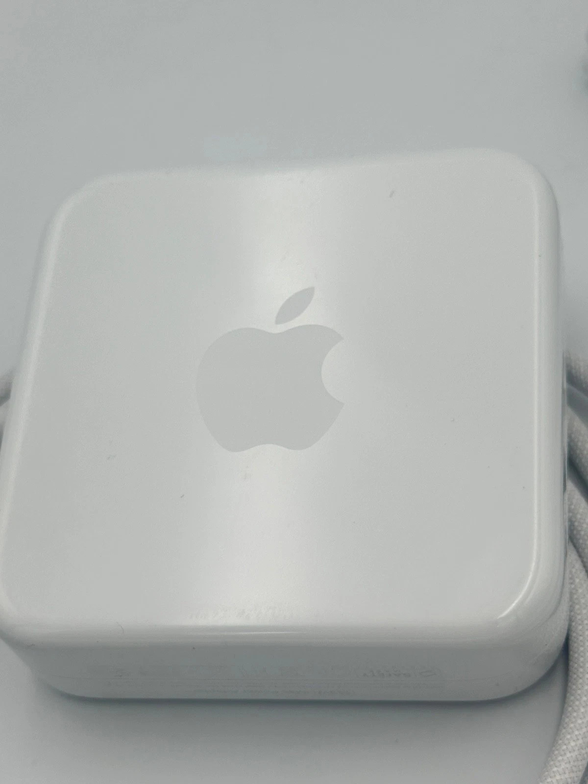 OEM Genuine Apple iMac 24″ M1 143W Power Adapter Silver White A2290 No Ethernet