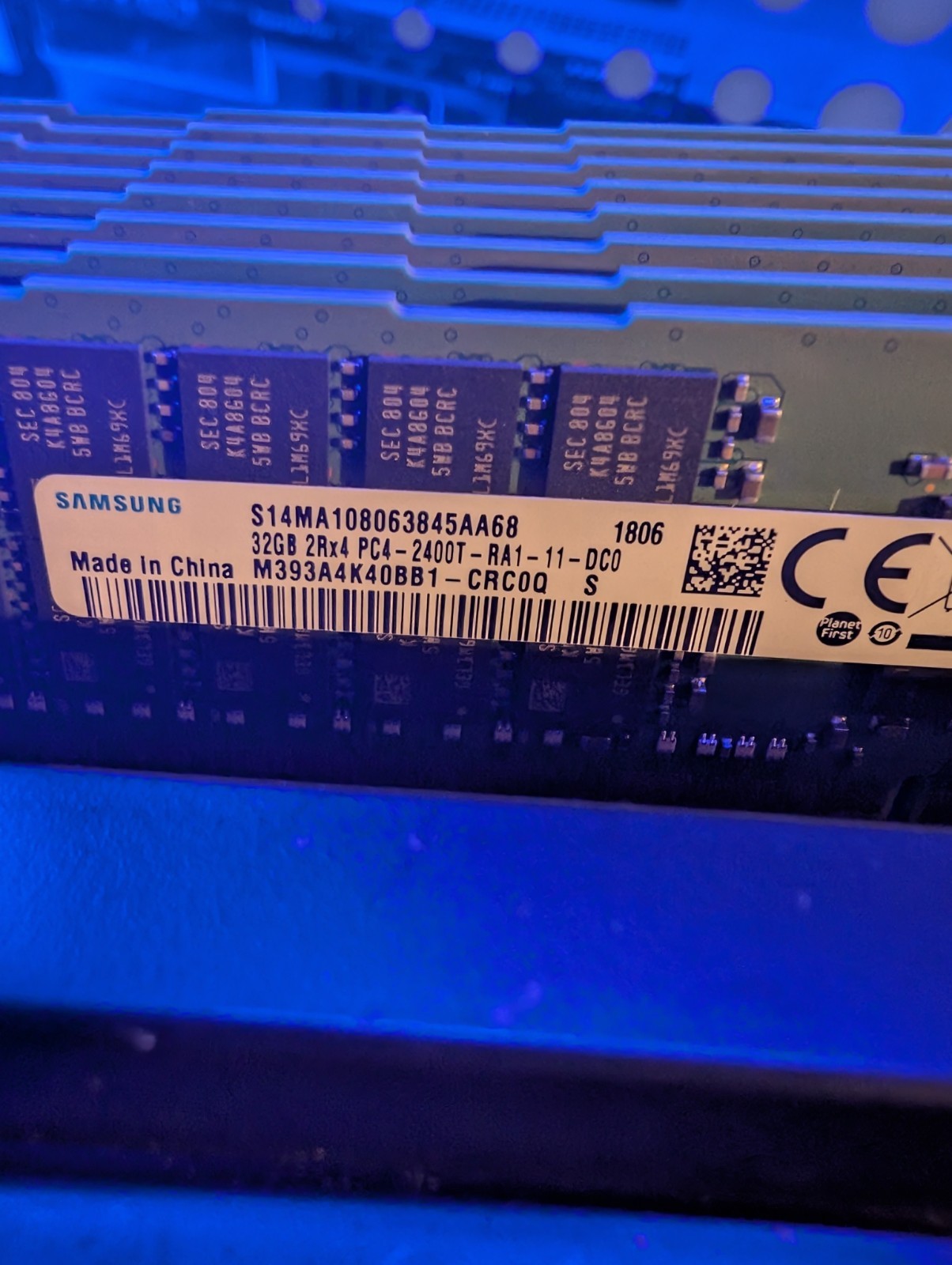 Samsung 256GB (8x 32GB) DDR4 ECC Registered RAM Memory 2Rx4 PC4-2400T-RA1-11-DC0