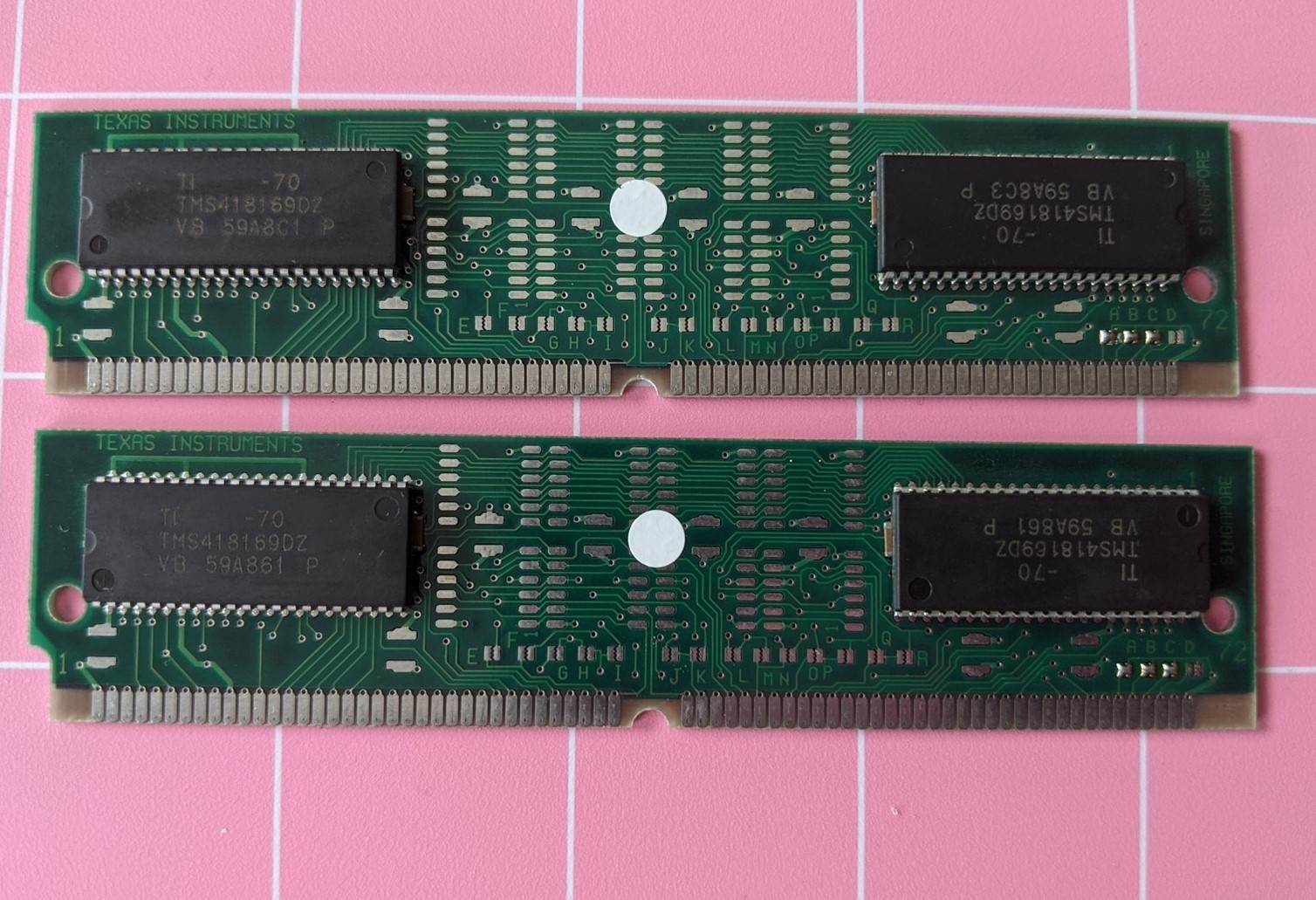 8MB 2x4MB 72pin Simm EDO 70ns TEXAS INSTRUMENTS TI TM124FBK32U-70 Ram Kit 1Mx32