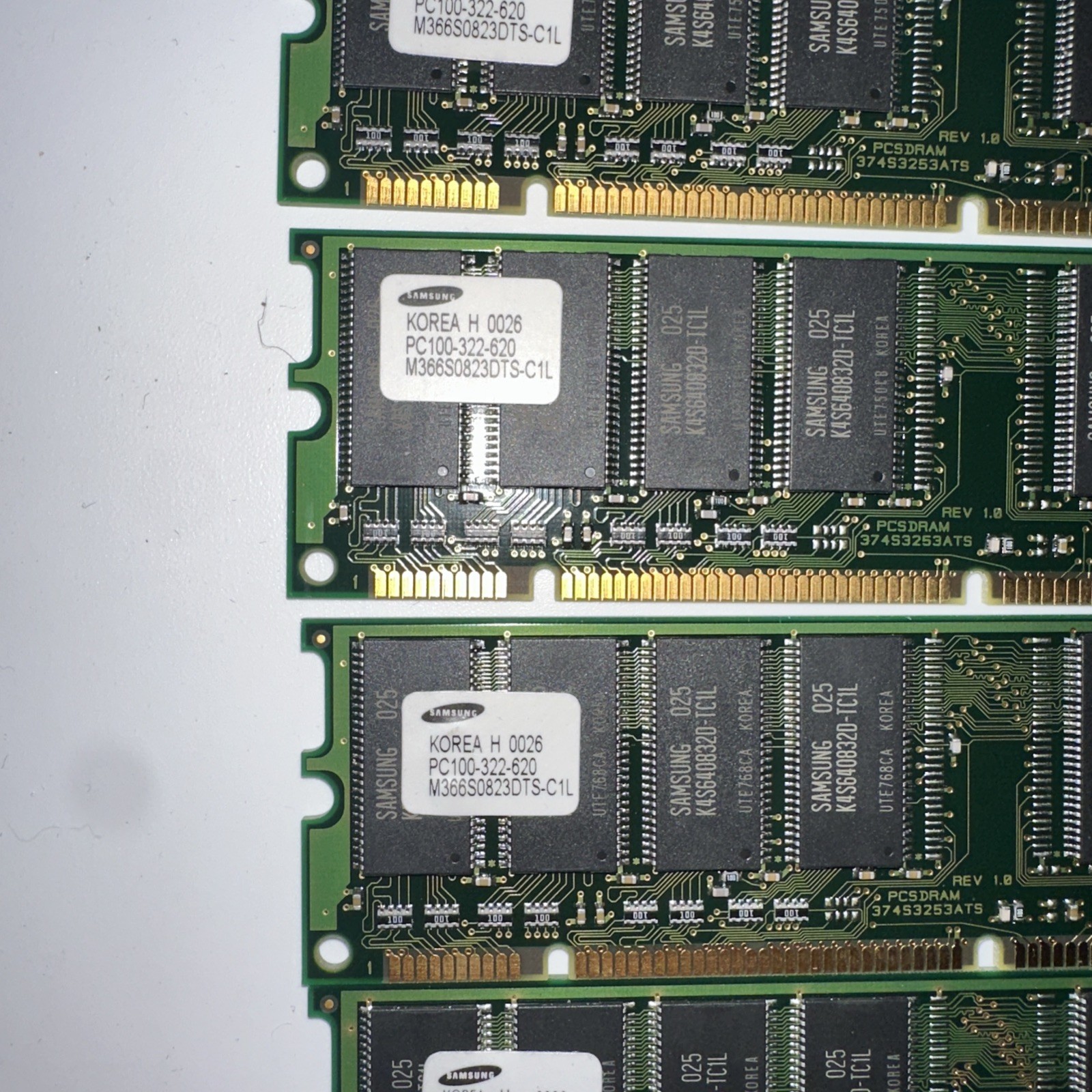 ⭐️⭐️⭐️⭐️⭐️SAMSUNG PC100-333-620 M366S0823DTS-C1L 64MB SDRAM 168pin