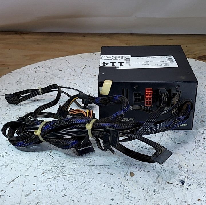 NEWZEN aura 600p14ar Power Supply Unit