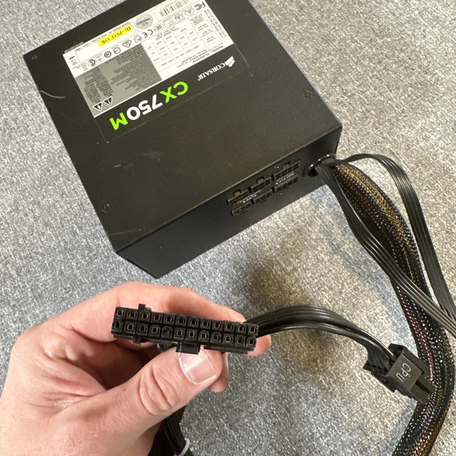Corsair CX750M 750W 80 Plus Semi Modular 75-002019 Power Supply (NOT TESTED)