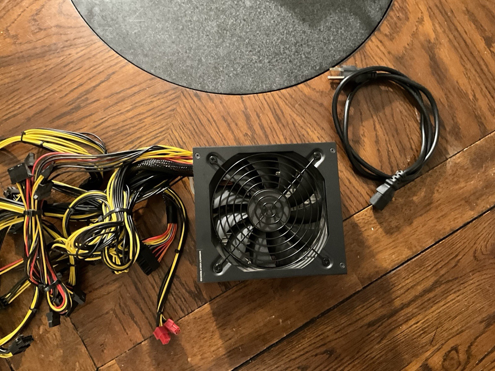 ATX 1800W 110V/230V Non-Modular PSU Black 1 Fan 20+4 4+4 CPU SATA
