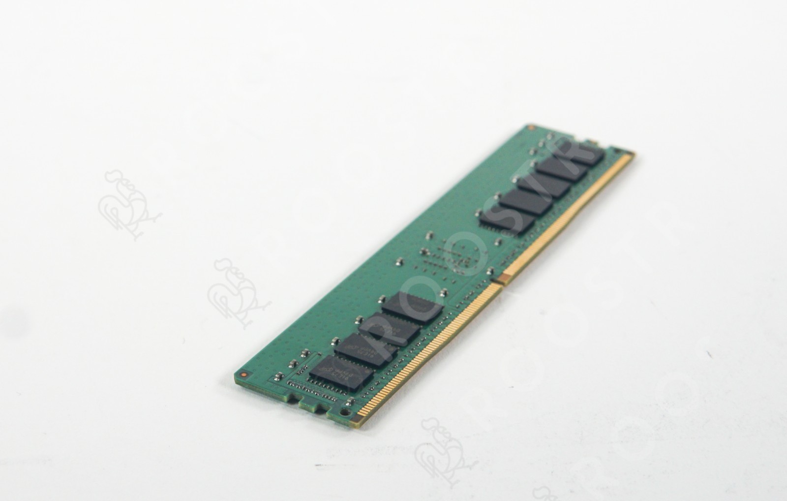 Micron 16GB 2Rx8 PC4 DDR4-2666 ECC RDIMM MTA18ASF2G72PDZ-2G6E1QI Good