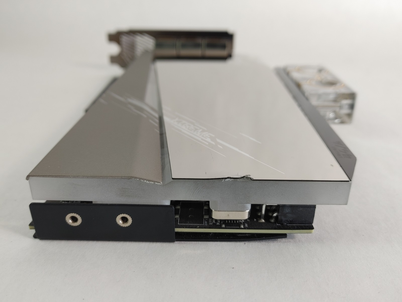 Gigabyte NVIDIA AORUS GeForce RTX 3080 XTREME Waterforce WB 10 GB GDDR6X PCI