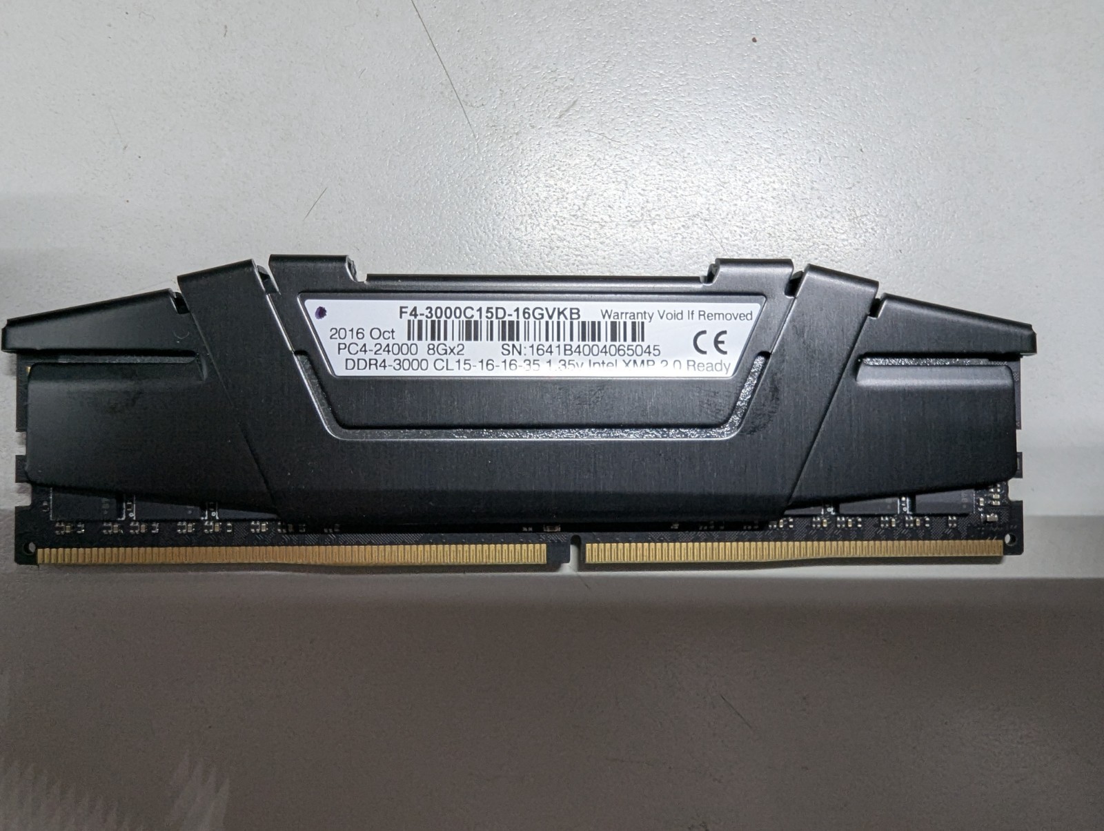 G.Skill RipJaws V 8GB PC4-24000 (DDR4-3000) Memory F4-3000C15D-16GVKB