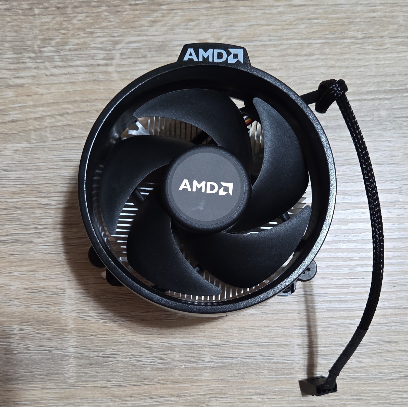 AMD CPU Fan with Heatsink Black 4-Pin Plastic Aluminum Cooler