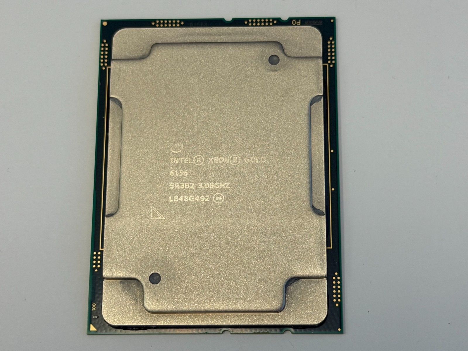 Intel SR3B2 Xeon 6136 3.0GHz 25M Socket 3647 12-Core CPU Processor