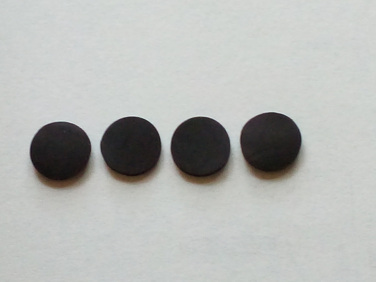 Set 4 Powerbook G3 Rubber Feet for Pismo or Lombard, Not Apple but Perfect fit .