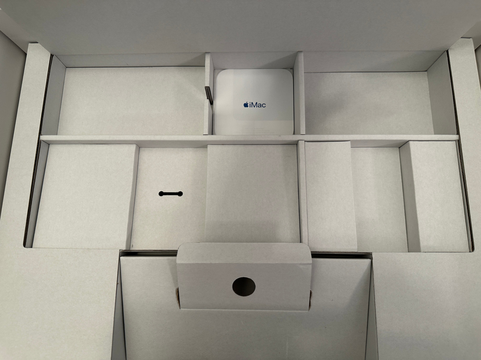 Apple iMac 24″ Blue M1 2021 A2439 MJV93LL/A – Empty Retail Box Only!