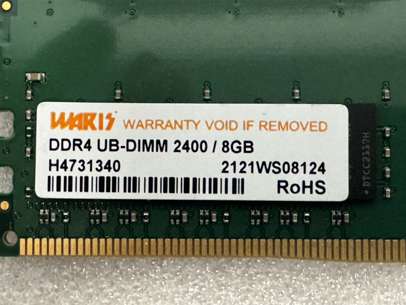 Waris 8GB DDR4-2400 DIMM