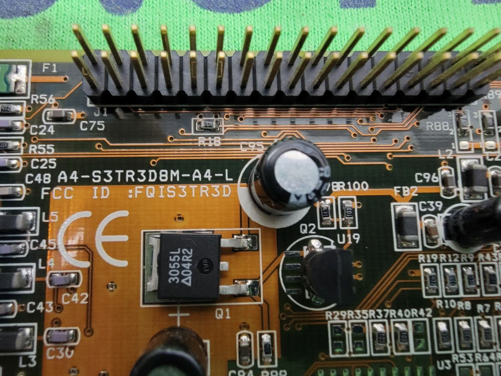 Joytech Apollo Trio 3D Plus 8MB AGP Video Card – S3 TRIO 3D/2X On Board Chipset