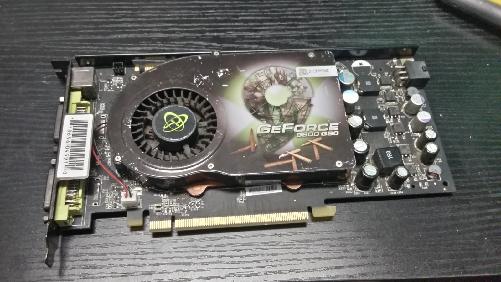 NVIDIA GeForce 9600 GSO (PVT96OSDPV) 768MB DDR2 PCI Express x16… Dual DVI TV