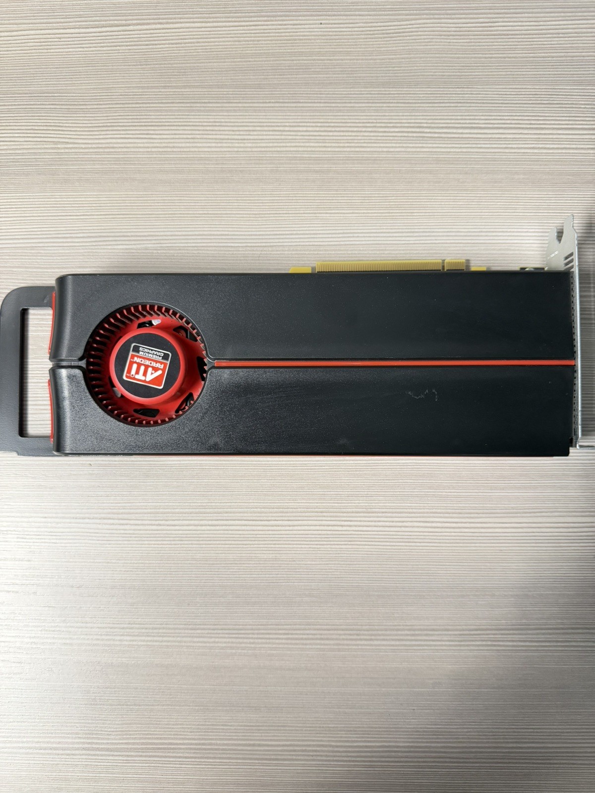 ATI Radeon HD 5870 (MC743ZM/A) 1GB GDDR5 SDRAM PCI Express x16 Graphics Card AMD