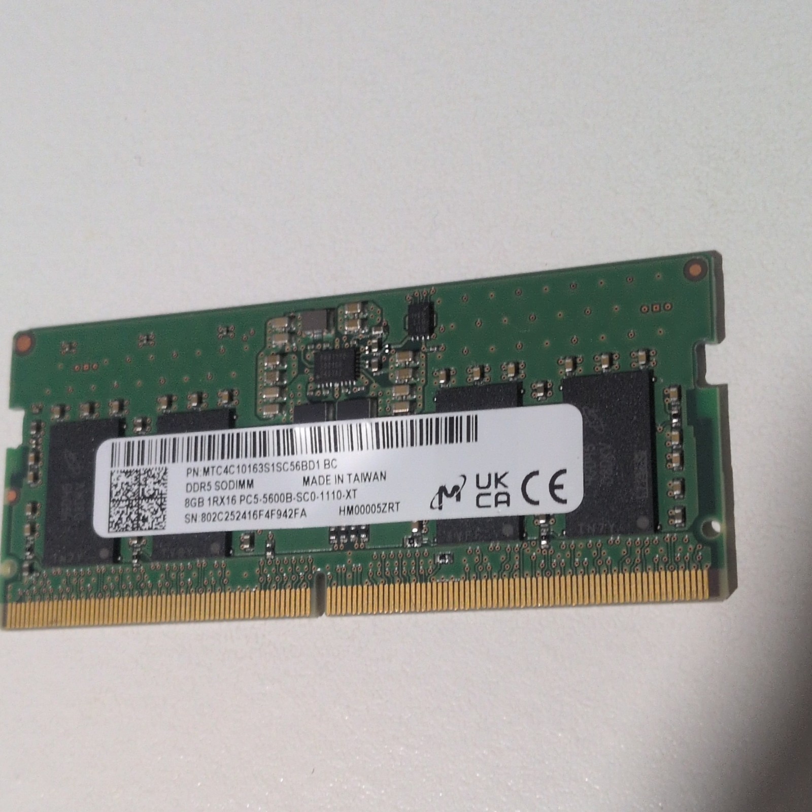 Micron 8GB DDR5 SO-DIMM PC5-5600B 262-Pin Non-ECC MTC4C10163S1SC56BD1