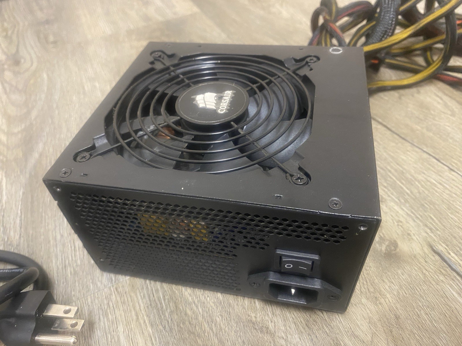 Corsair CX600 Non-Modular Power Supply 600W 80+ Bronze free shipping