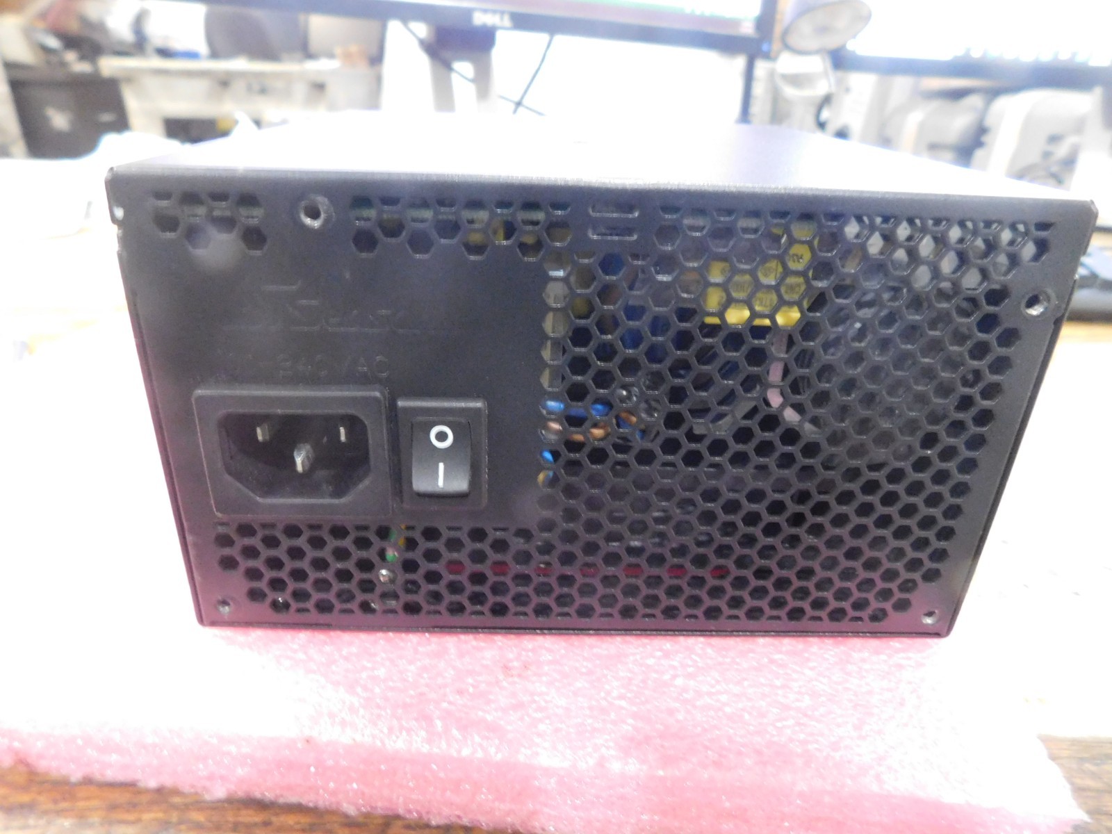 Sea Sonic Model SS-700HM Active PFC F3 Power Supply