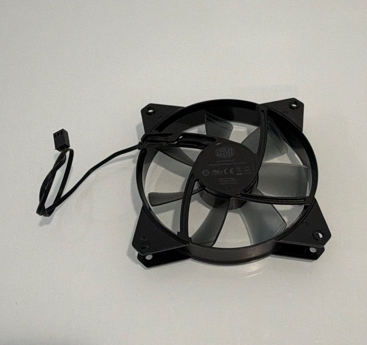 120mm Black PC Case Fan 3-Pin 12V Red LED Rifle Bearing 1300RPM 52.44CFM