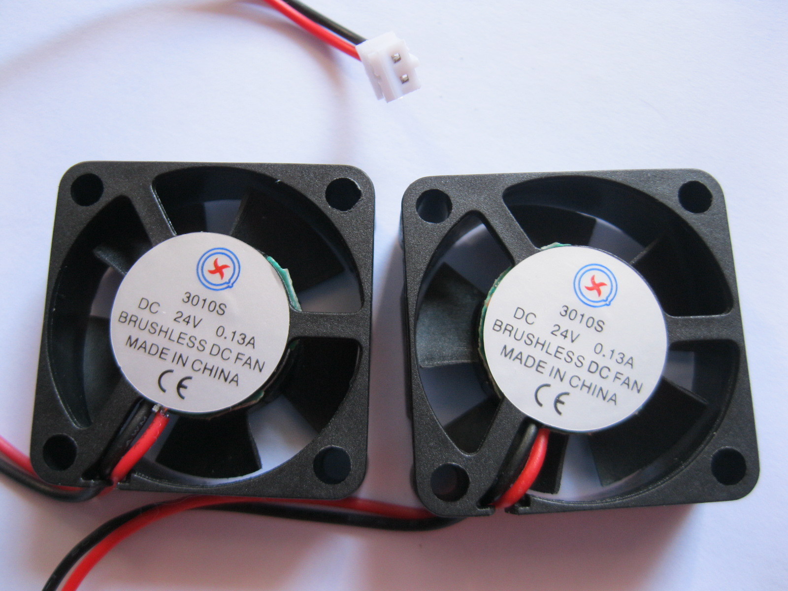 2 pcs Brushless DC Cooling 5 Blade Fan 3010S 24V 30x30x10mm 2pin Sleeve Bearing