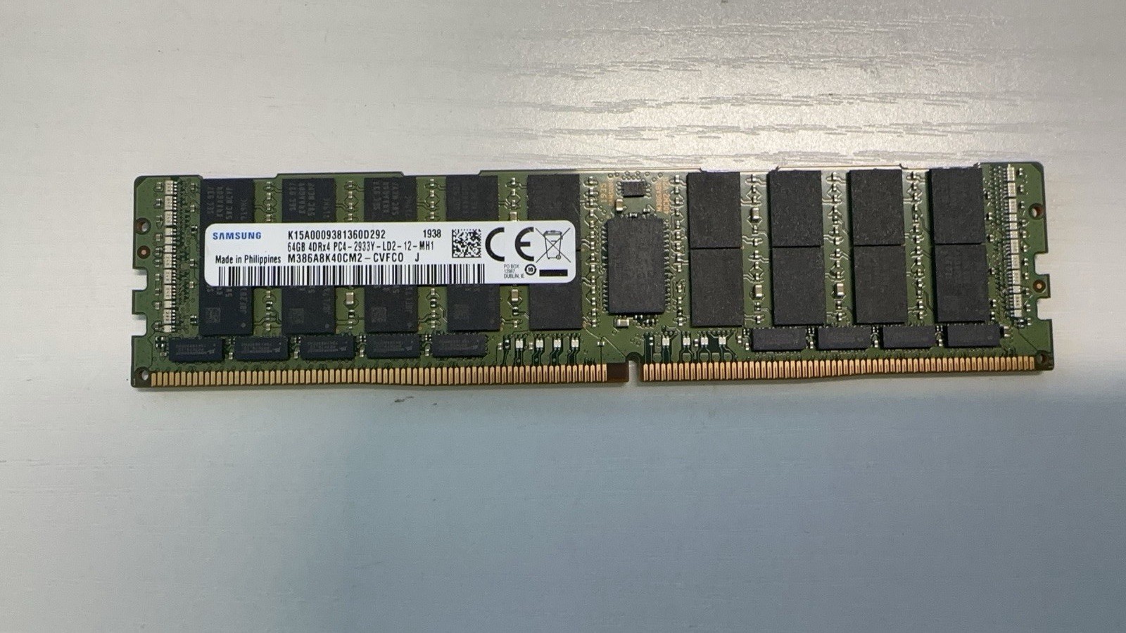 Samsung 64GB DDR4 4DRx4 PC4-2933Y LRDIMM ECC Server RAM (M386A8K40CM2)