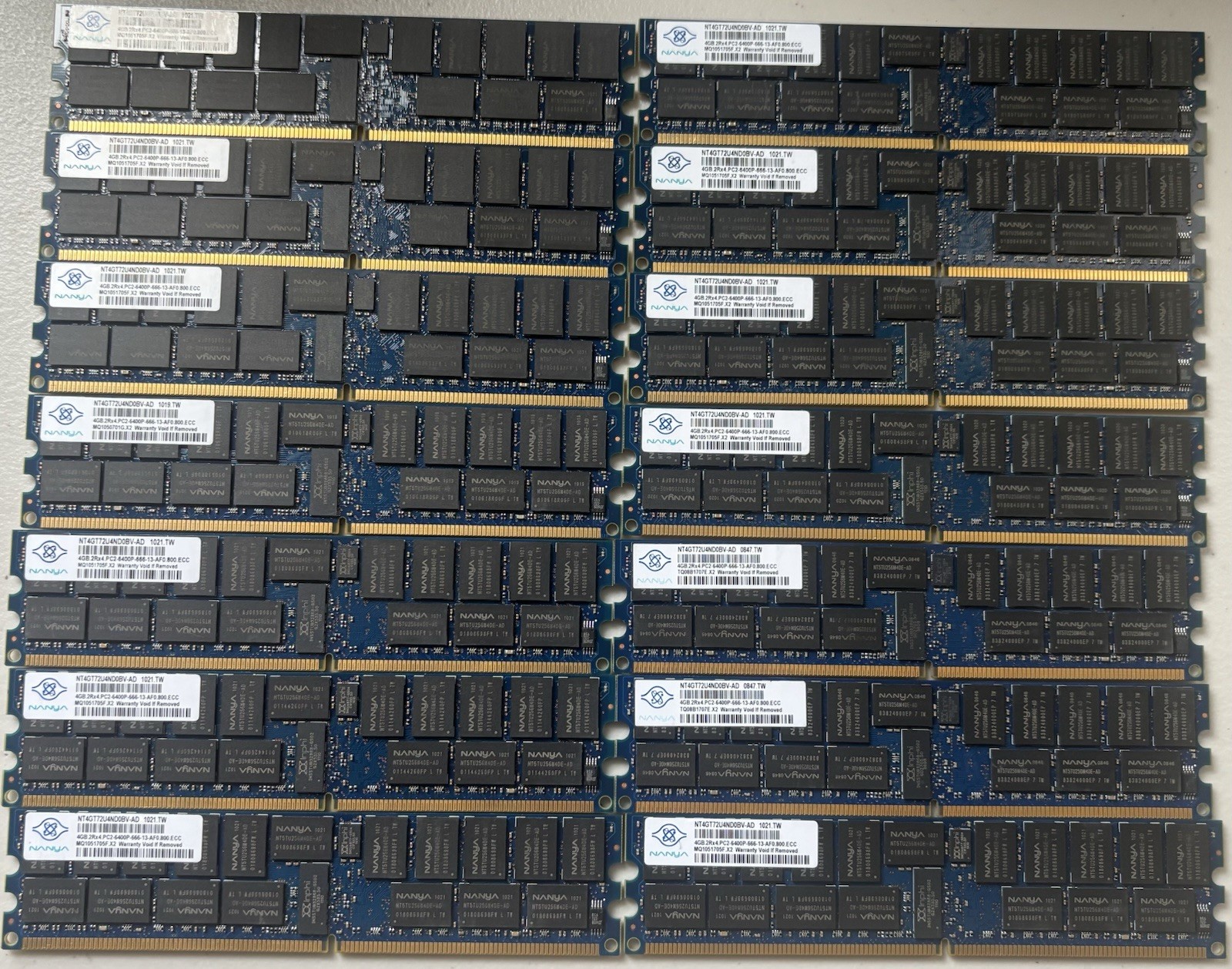 Qty 14 of 4GB 2x2GB PC2-6400 DDR2-800 NANYA BLUE NT2GT64U8HD0BY-AD DESKTOP RAM