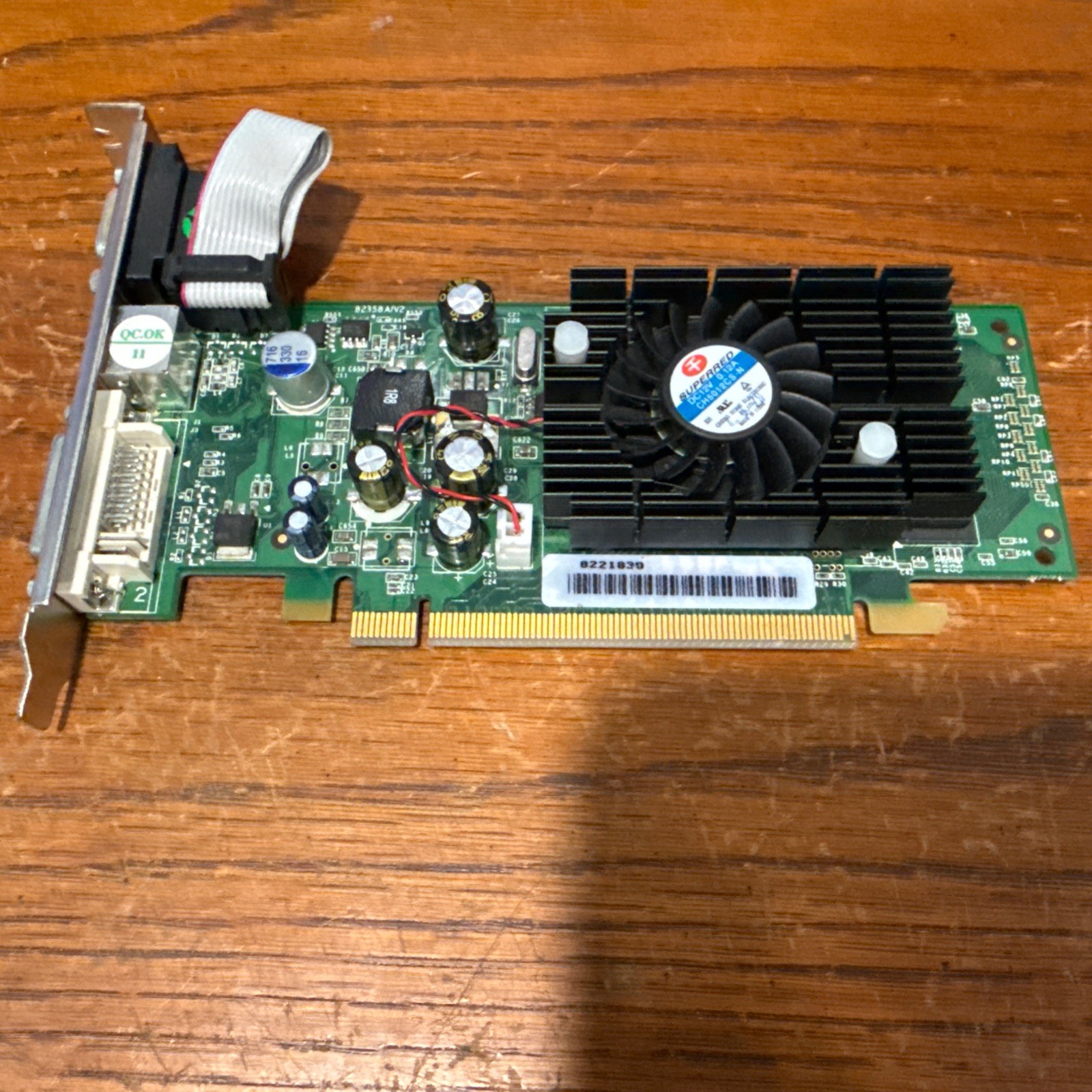 JTNMC-P381 Nvidia 256MB DDR-2 PCI Express x16 Dvi-I Tv-Out VGA Dual monitor
