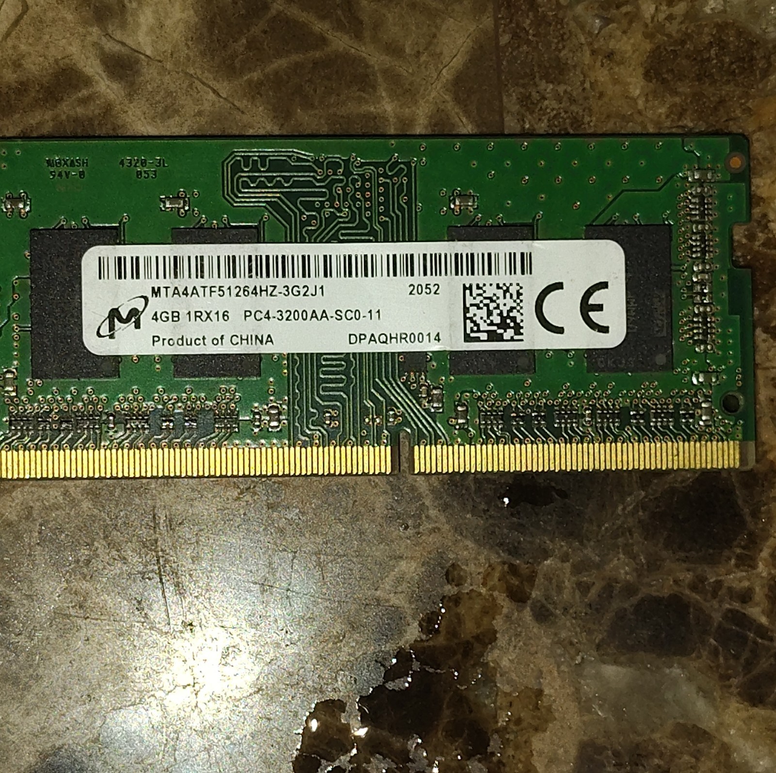 Micron 4GB DDR4 SO-DIMM PC4-3200AA RAM MTA4ATF51264HZ-3G2J1