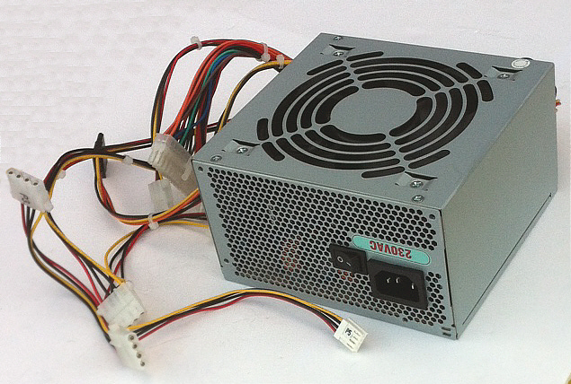 Acbel ATX Alimentatore Unità / Psu. 300W. 2x 12V Tensione di Alimentazione Rail.