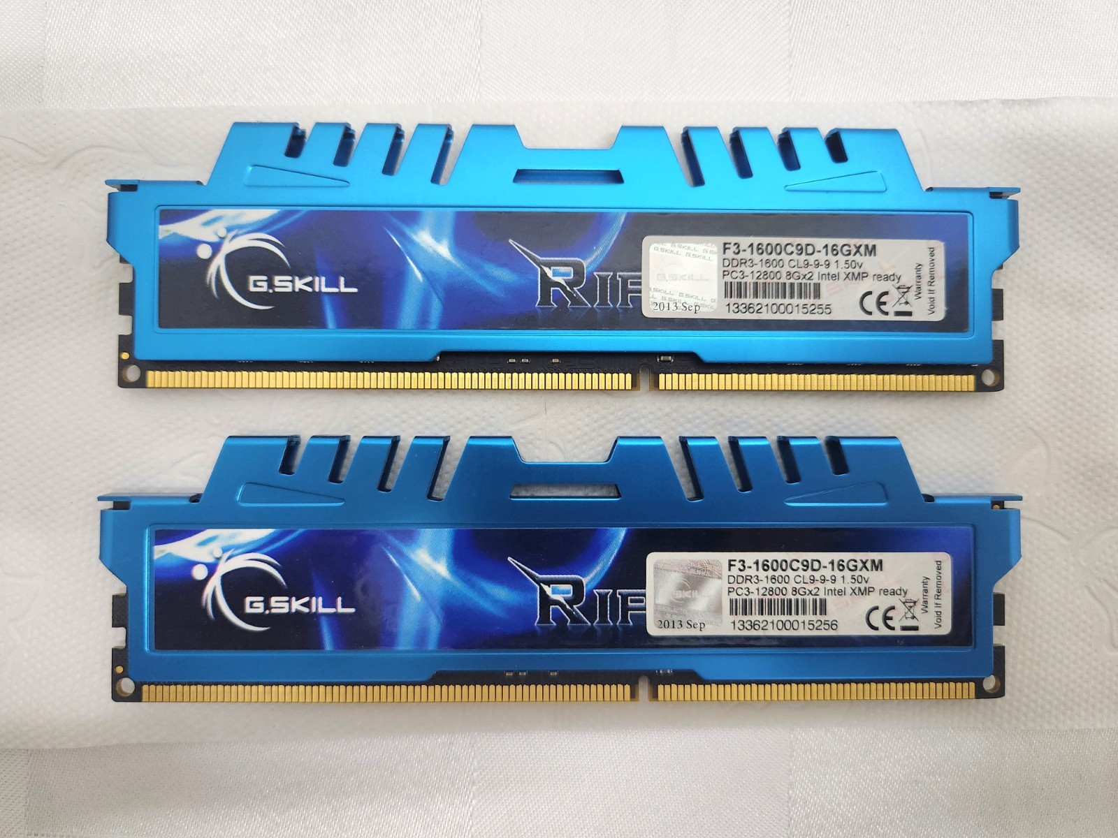 G. SKILL 16GB ( 2 X 8GB ) PC3-12800 DDR3 1600 MHz RAM Kit (F3-1600C9D-16GXM)