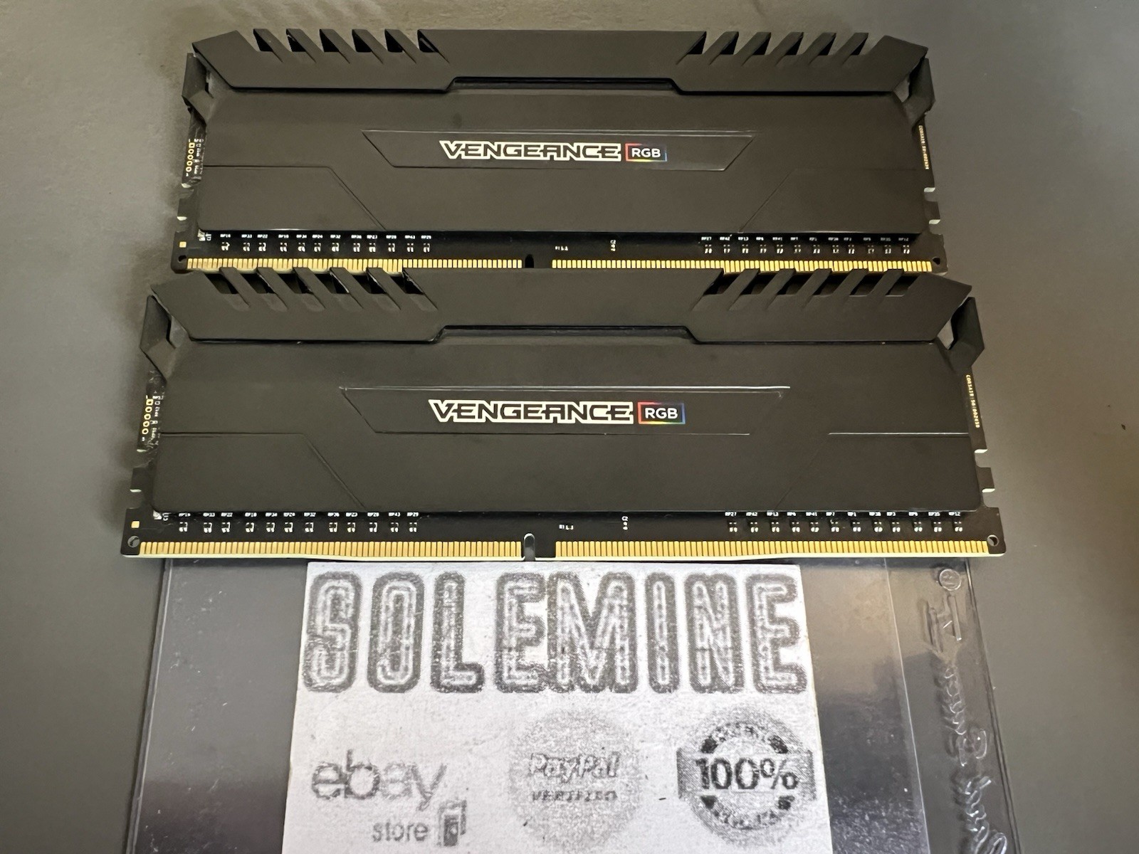 Corsair Vengeance RGB 16GB (2x8GB) DDR4 3000MHz C15 CMR16GX4M2C3000C15