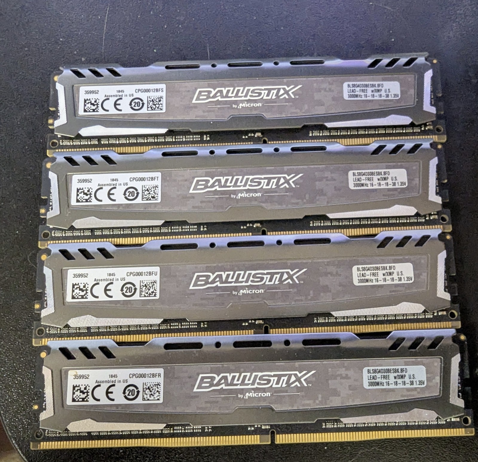 32GB Crucial Ballistix Sport LT Gray DDR4 3000MHz (4x8GB) CL16 – BLS8G4D30BESBK