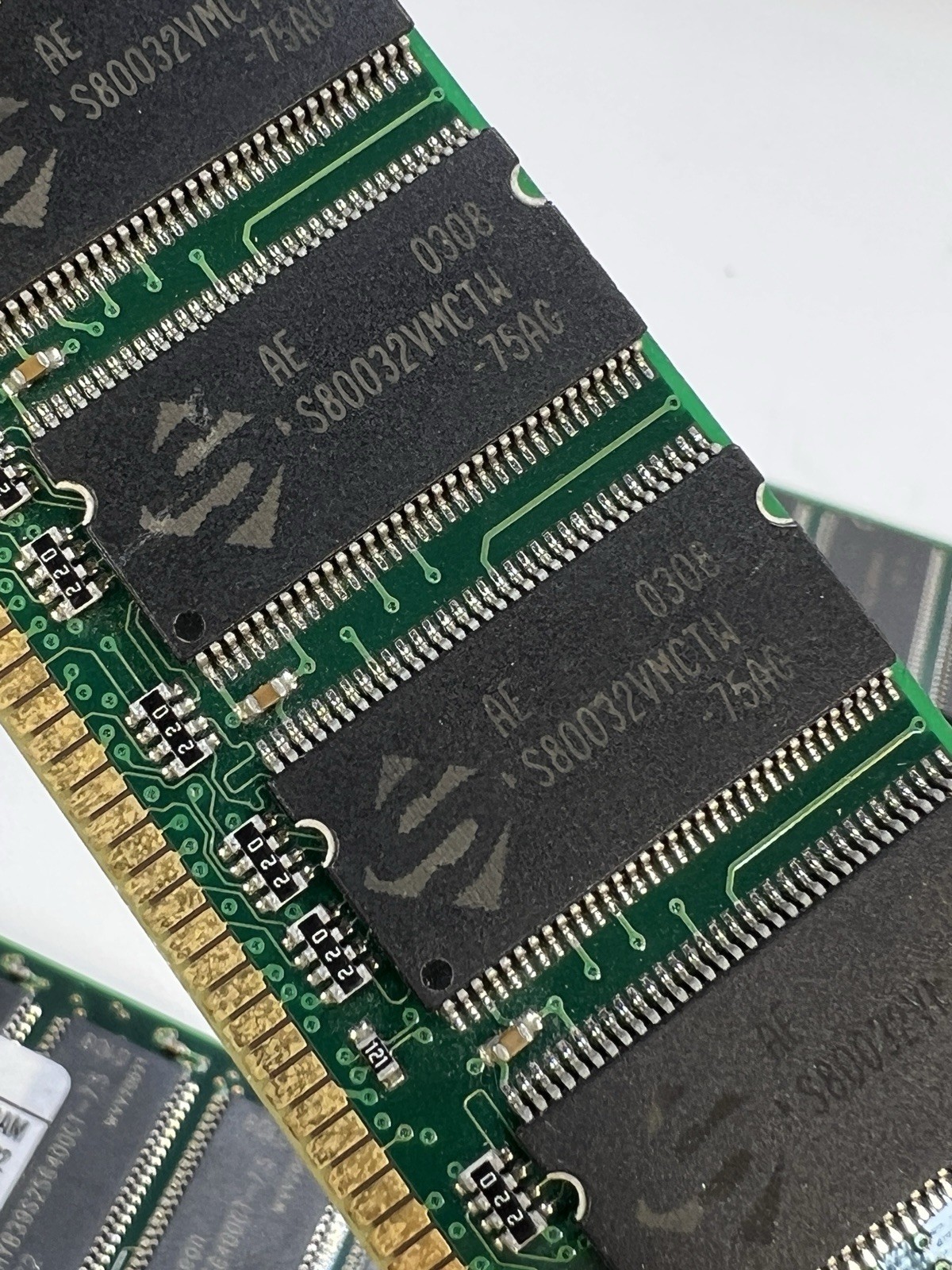 Lot of 9 Vintage SDRAM Memory Modules Mixed Brands PC100 PC133 ECC