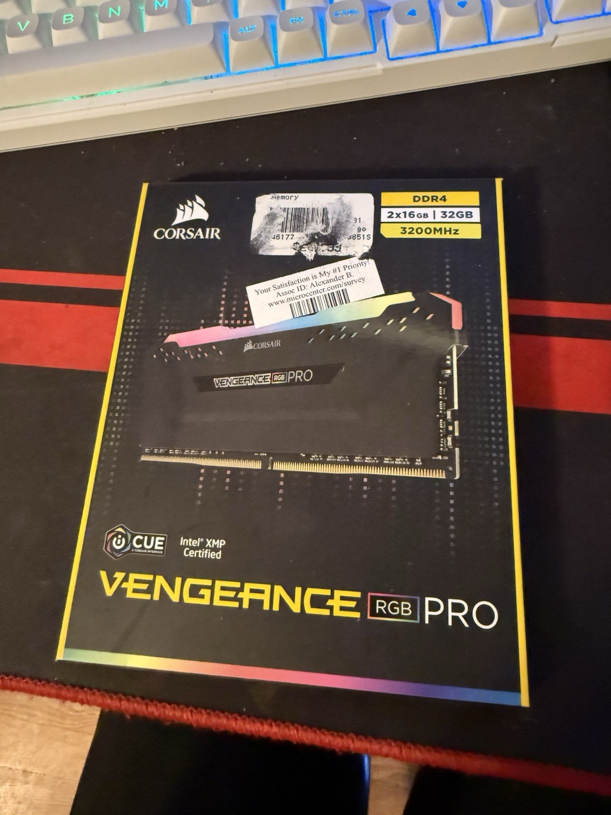 Corsair Vengeance RGB Pro 32GB (2x16GB) DDR4 3200MHz DIMM Intel XMP
