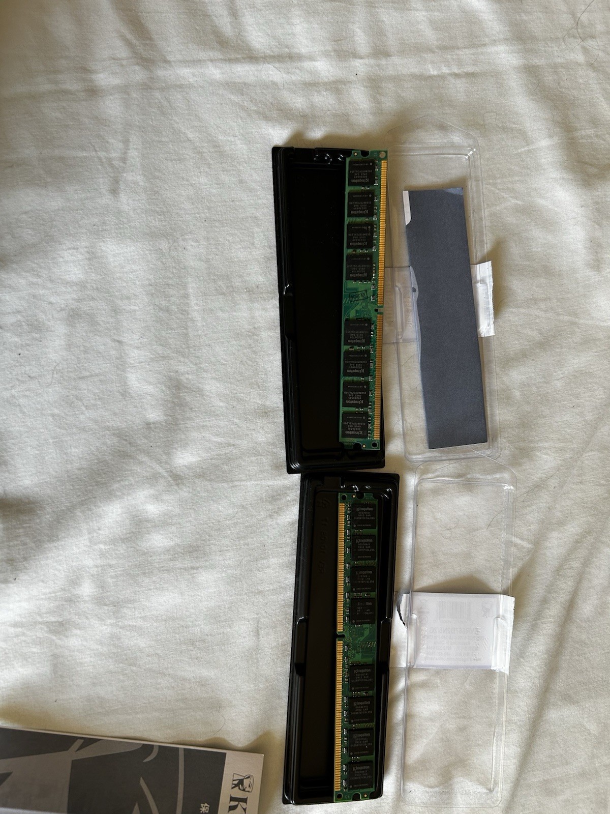 Kingston Memory PC3-10600 4GB (2x 2GB) DDR3 1RX8KVR1333D3S8N9/2G