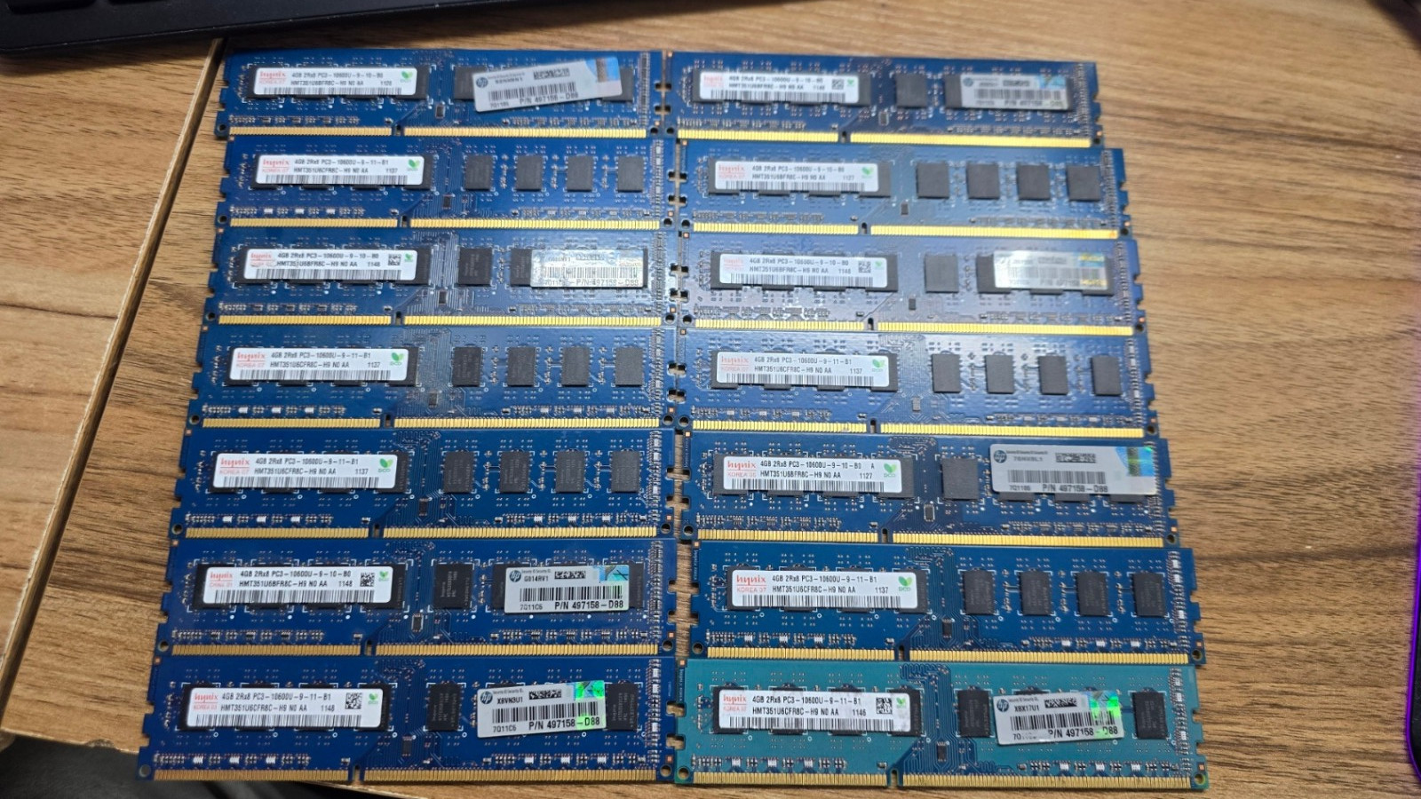 x14 Hynix 16GB DDR3 RAM – 4X4GB UDIMM 2Rx8 PC3-10600U 1333MHz 4HMT351U6CFR8C-H9